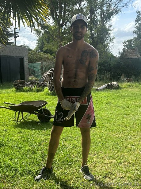 tiny onlyfans pretty galleries