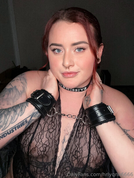 Marie X Sweet free model photo