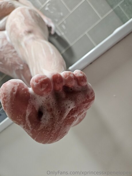 Xprincessxpenelopex model hot archive