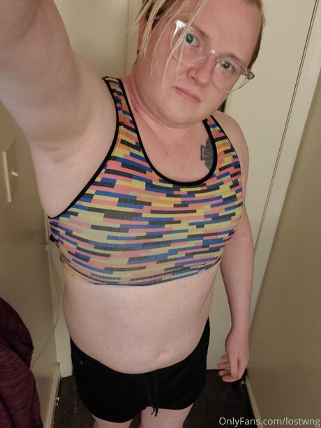 Lostwng pretty pornstar picture