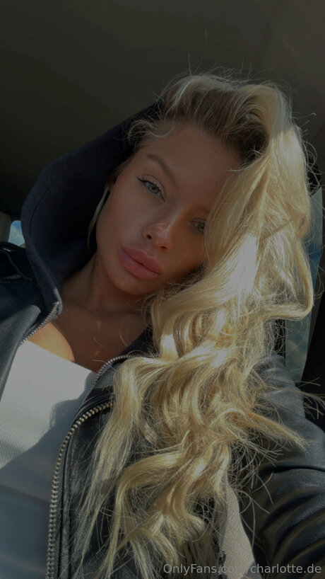 Charlotte De best model images