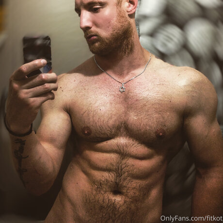 Fitkot pretty actress gallery