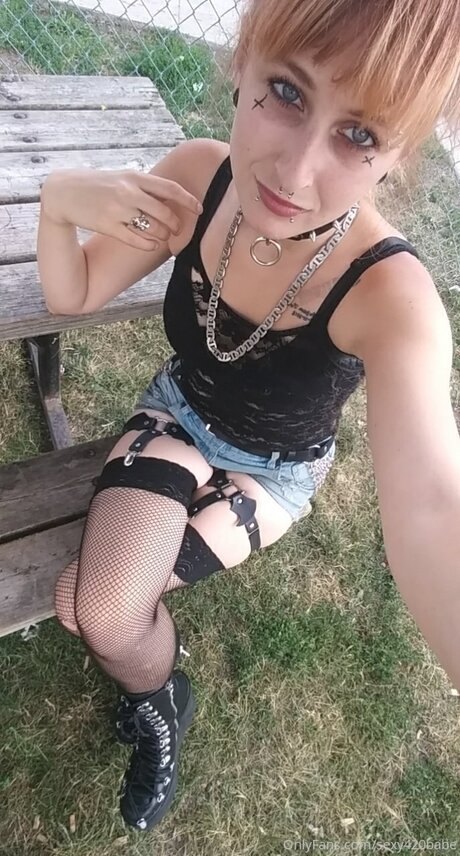 Sexy420babe actress picture