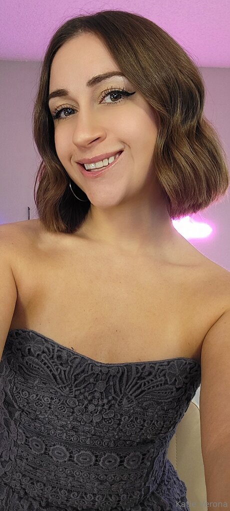 Katieverona star hot pic