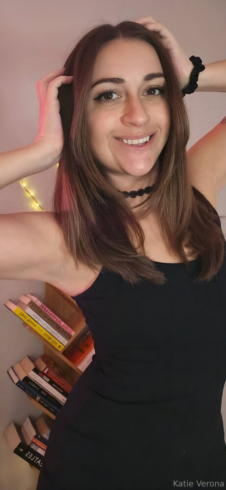 Katieverona model sex photos