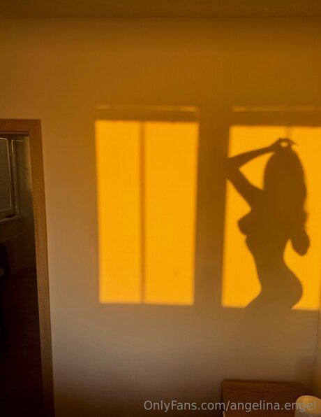 tiny asian onlyfans porn pictures