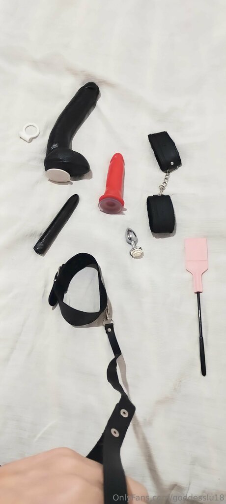 Goddesslu18 nice actress pic