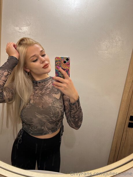 Julieschone star sex pics