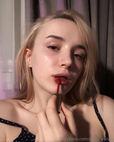 Polly Yangs star porn photo