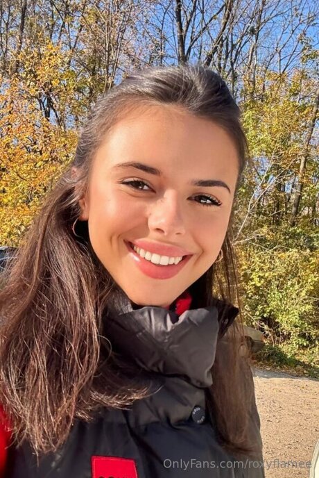 Roxyflamee art actress images