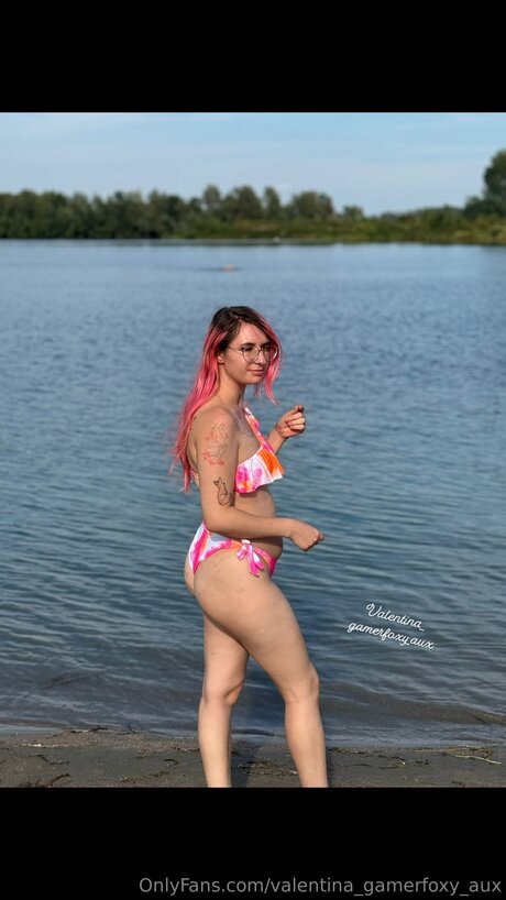 hairy armpits onlyfans perfect photo