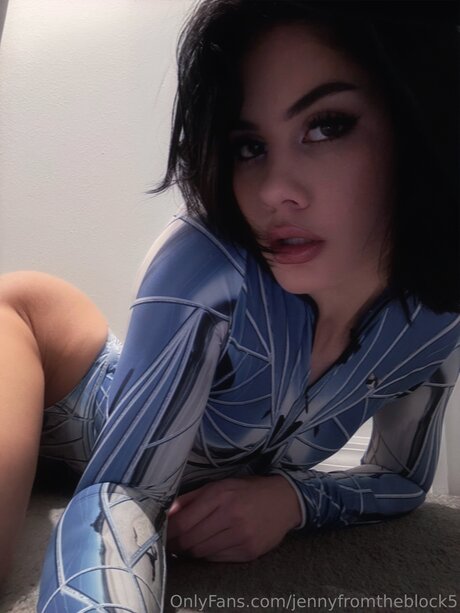 Jennyfromtheblock5 hot star pictures