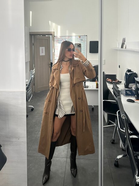 Katharsis model top galleries