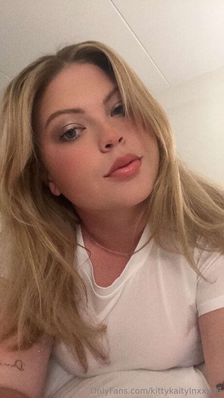 asian twink onlyfans nude image