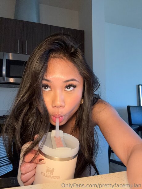 Prettyfacemulan sexy star picture