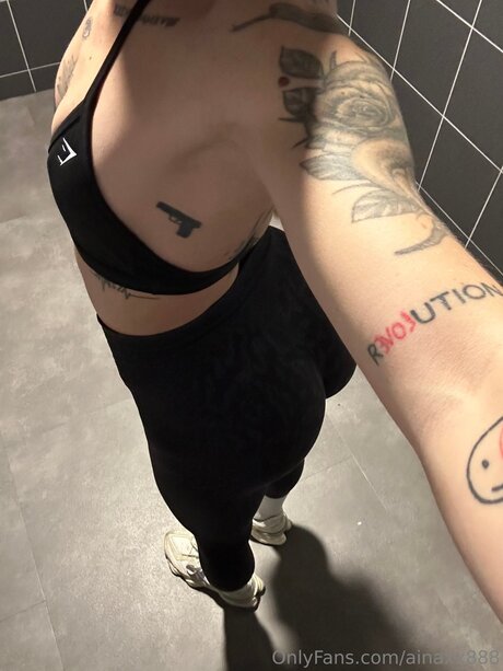 Ainaxx888 adult model images