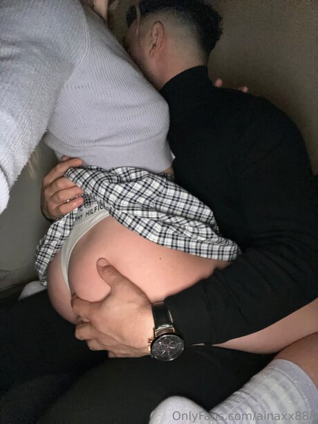 Ainaxx888 model nude image