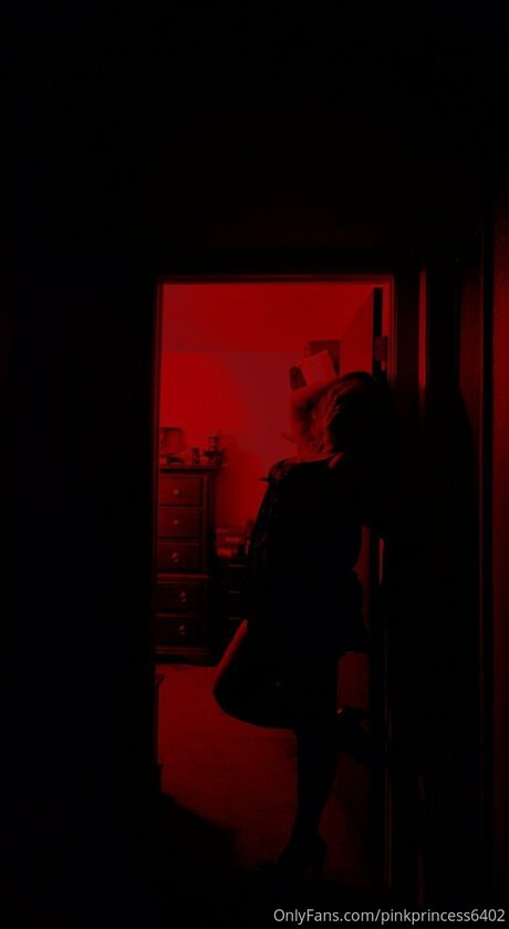 curvy shemale onlyfans free nude pics