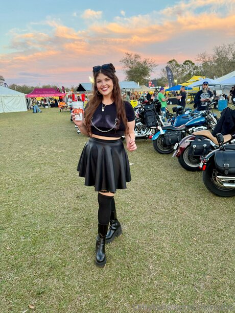 Msmiabb porn actress photo