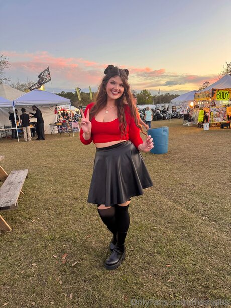 Msmiabb pornographic star picture