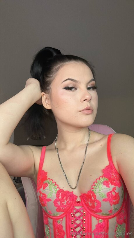 Xoxbaddies pornstar nude images