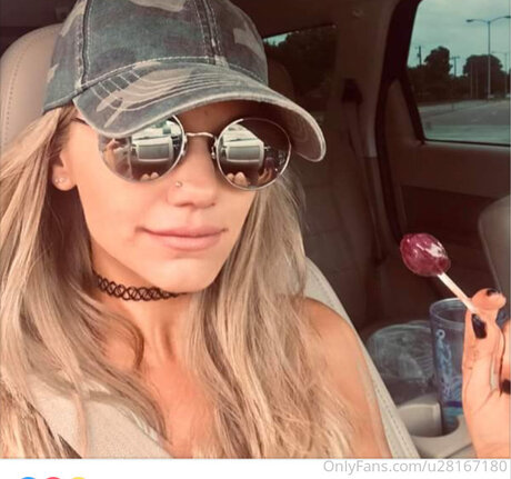 U28167180 pornstar erotic images