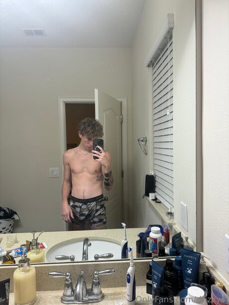 Drizzyoj high quality star photos