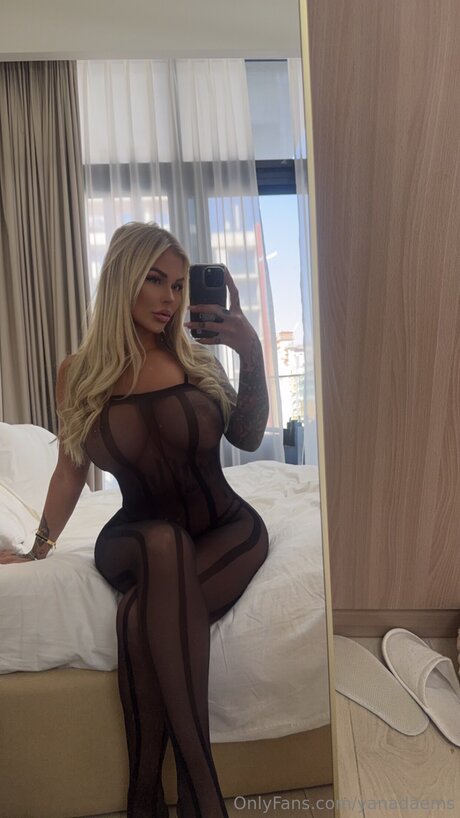 Yanadaems pretty model gallery