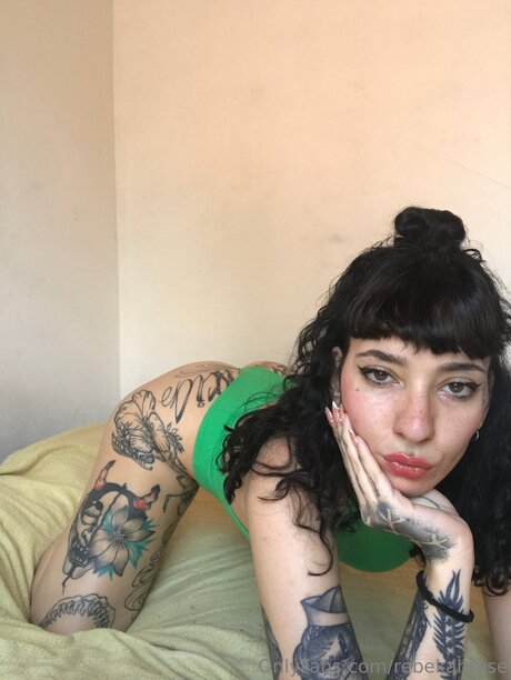 Rebekahrose best star pic