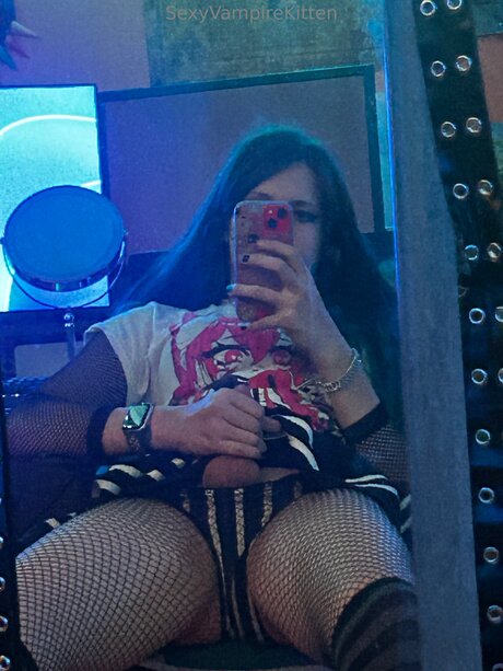 Sexyvampirekitten best actress photo