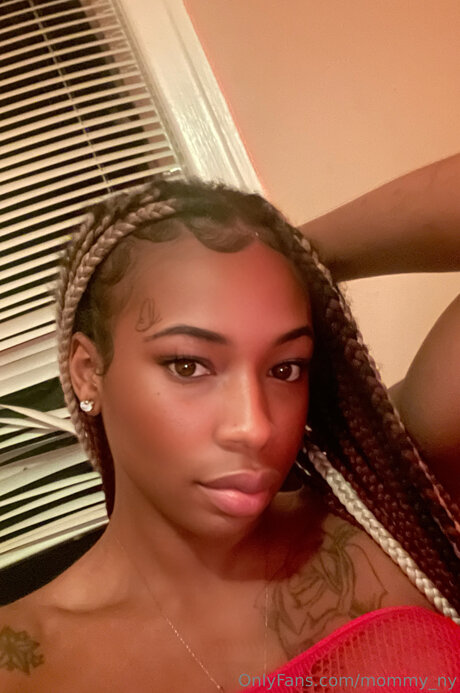 big dick shemale onlyfans porno pic