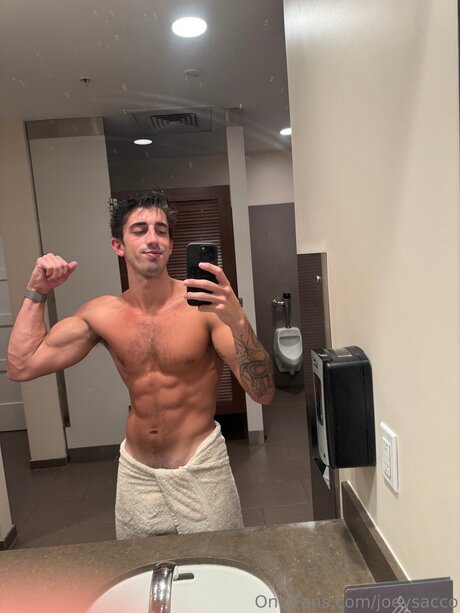 Joeysacco star pornographic img