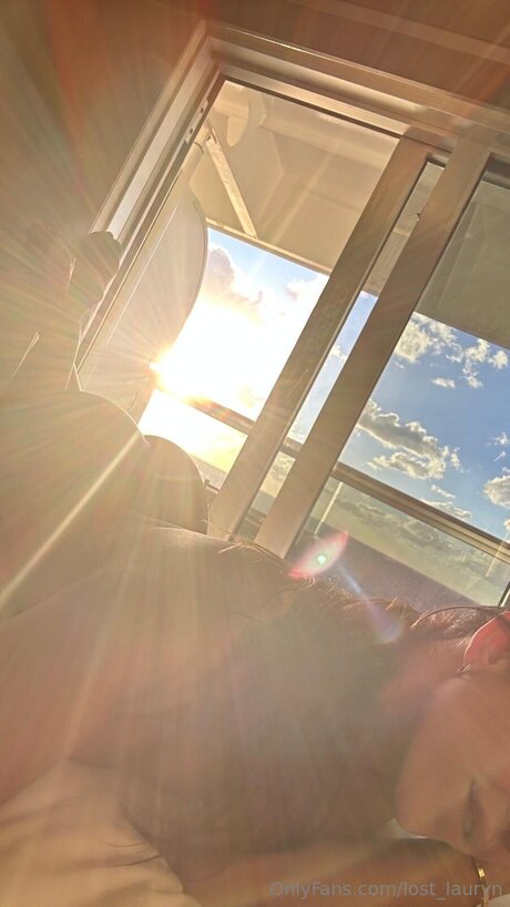 Lost Lauryn nude pornstar pictures