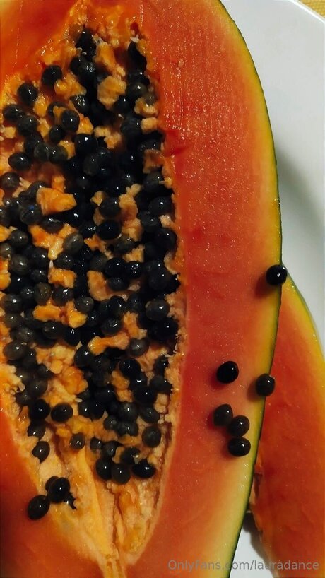 Lauradance erotic actress image