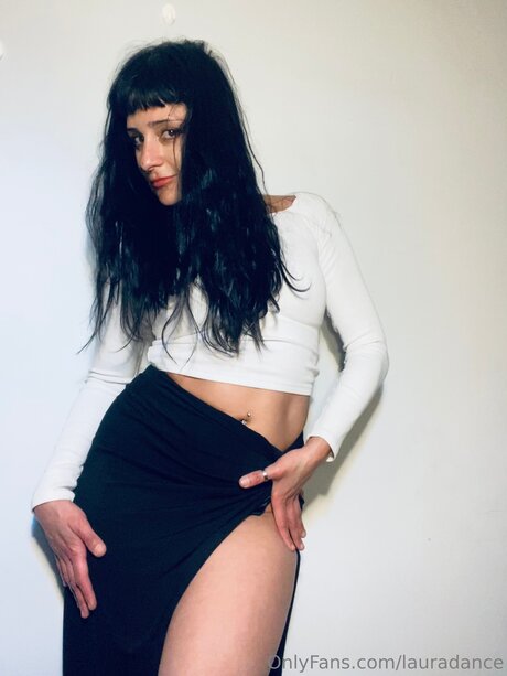 Lauradance pornographic model images