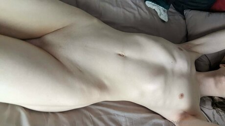 Cutemilo pornstar erotic photo