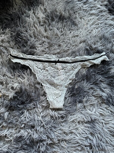 lesbian fingering onlyfans nice images