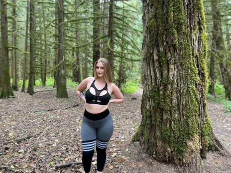 Nerdynymphofree nice model picture