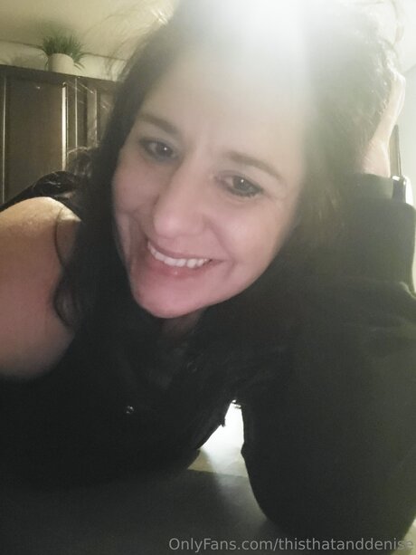 Thisthatanddenise sexy model pictures