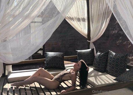 Mavissss star hd img