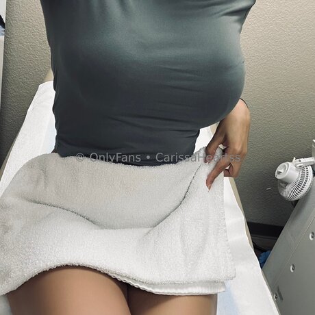 Carissaheartss free model pictures