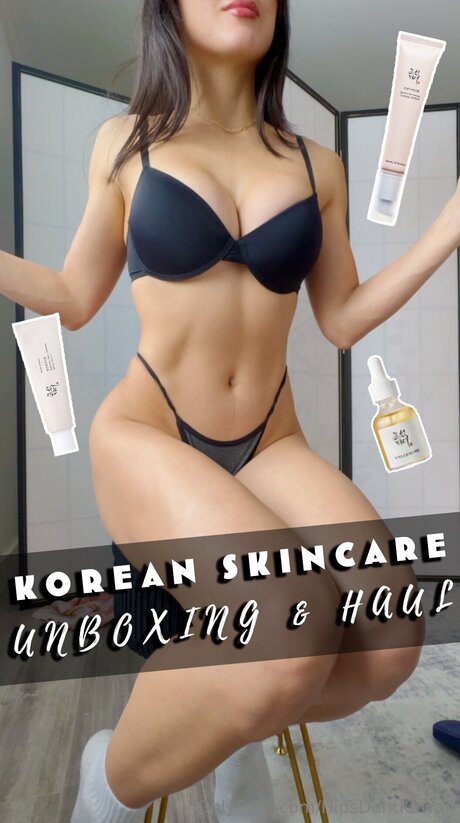 Hipsdontkawaiii naked star photo