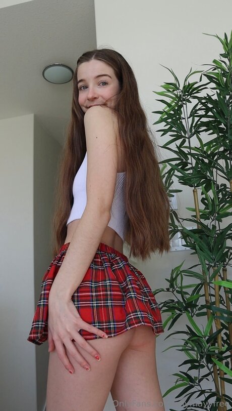 Allymayyfree exclusive actress archive