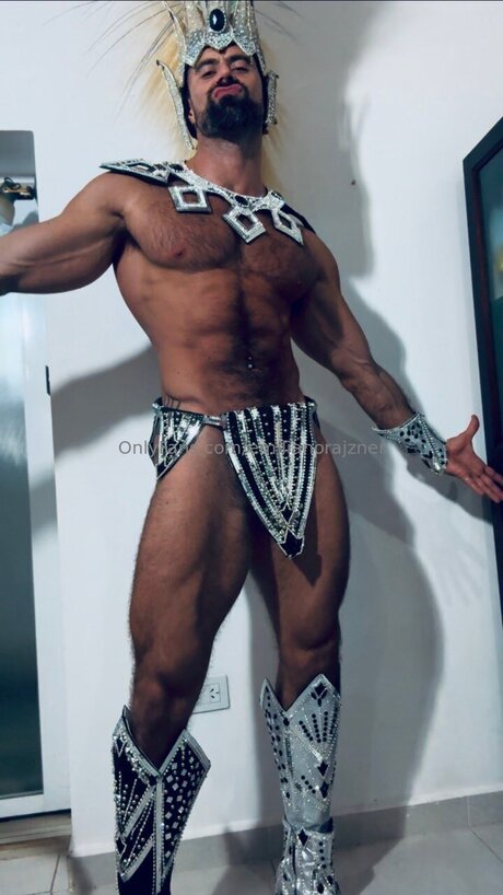 Emilianorajzner art star galleries