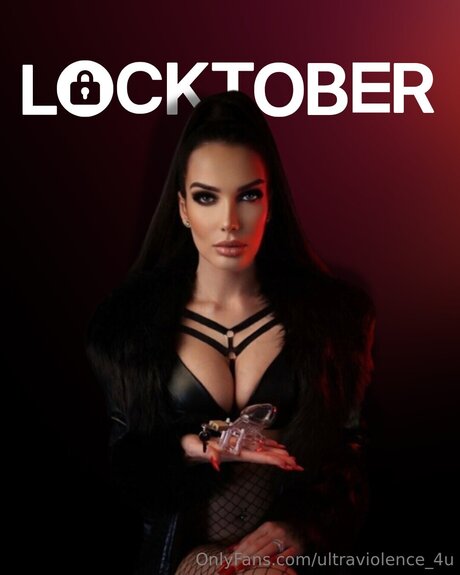 curvy shemale onlyfans free photos