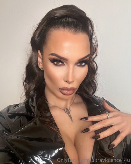 The Goddesskara adult model image