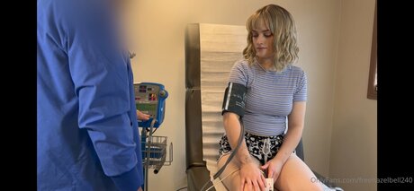 Free Ceceblair99 erotic star pics