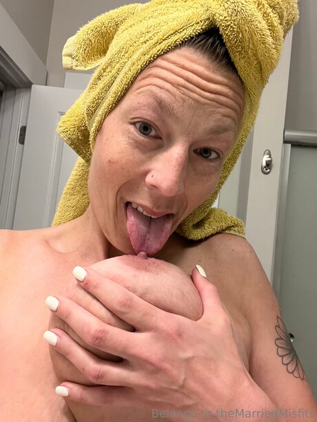 Themarriedmisfits star nude images