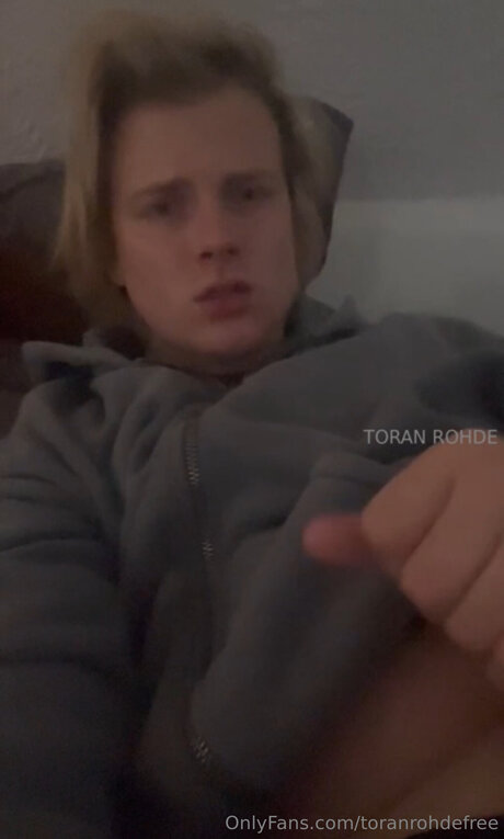 Toranrohdefree free model photos