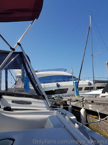 Maya Dreamx star pics